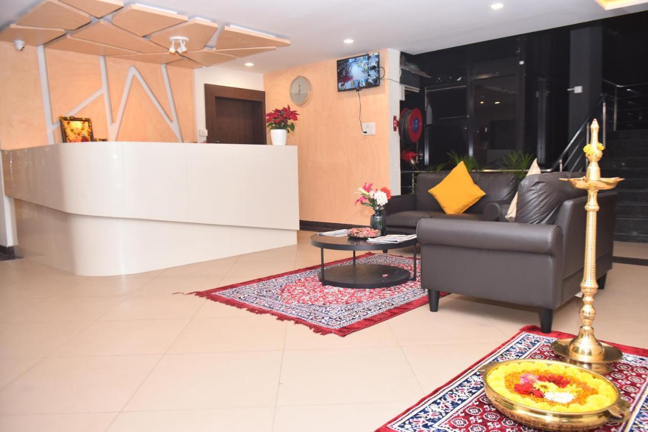 Appartamento M R Residency Dharwad. Esterno foto