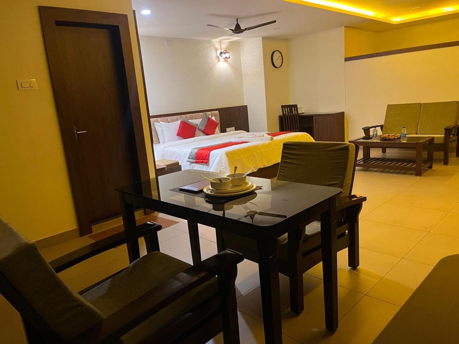 Appartamento M R Residency Dharwad. Esterno foto